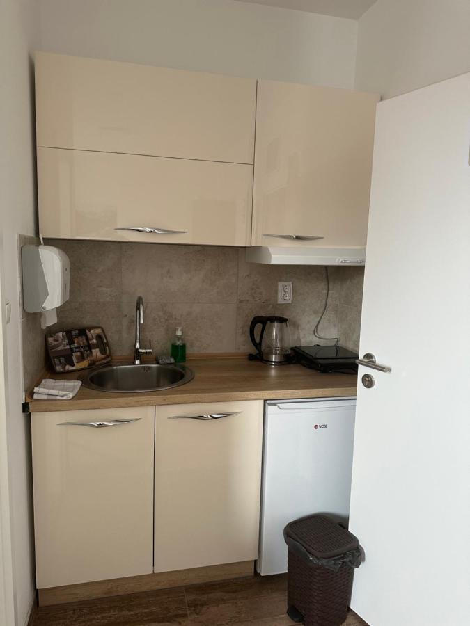 San Lux Dunavska Novi Sad Ngoại thất bức ảnh