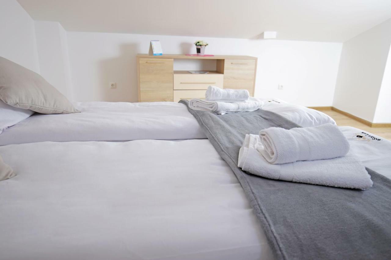 San Lux Dunavska Novi Sad Ngoại thất bức ảnh